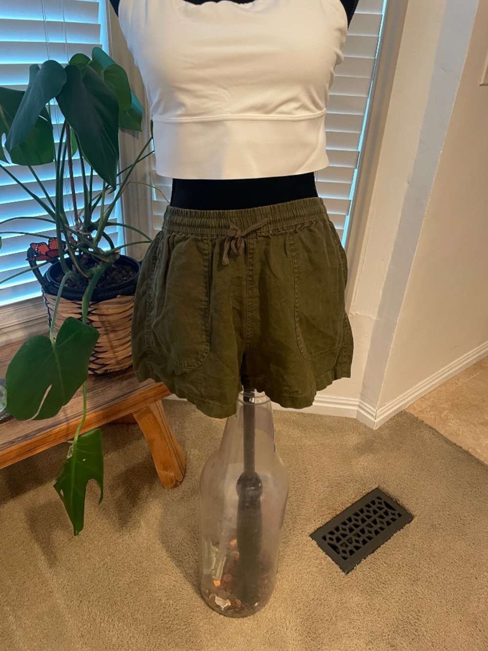 Quince 100% European Linen Shorts – Bundle of 3 – Women’s Medium